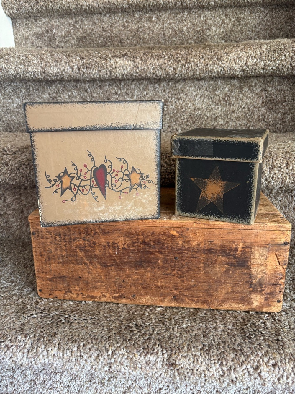 Primitive Star & Heart Decorative Boxes - Black and Tan